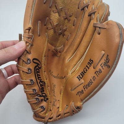 Vintage Rawlings RBG135 Ricky Henderson Model Baseball Glove 11'' RHT