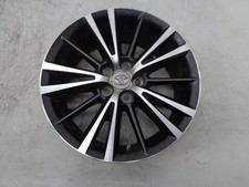 2016-2019 Toyota Corolla 16x6.5 Alloy Wheel Rim 15 Straight Spoke OEM AK2602266
