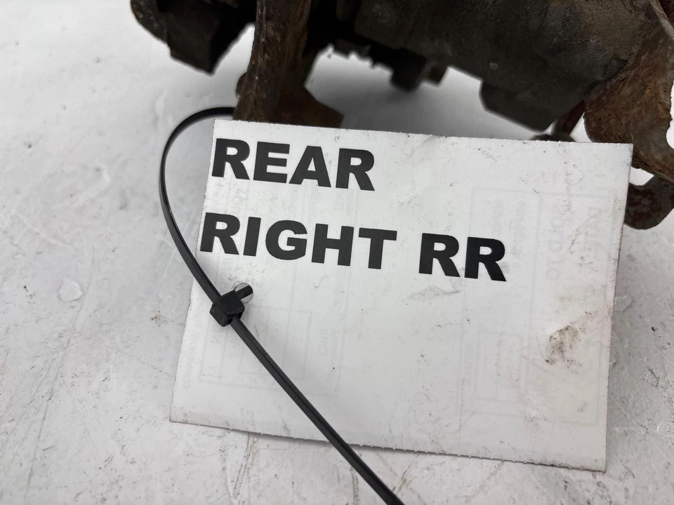 2016-2022 丰田普锐斯 Prime 右后乘客侧盘式制动卡钳 原始设备制造商 — 第 3/4 张图片