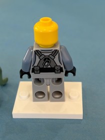 LEGO Ninjago Minifig njo0377 - Four Eyes - Light Scratches/No Cracks