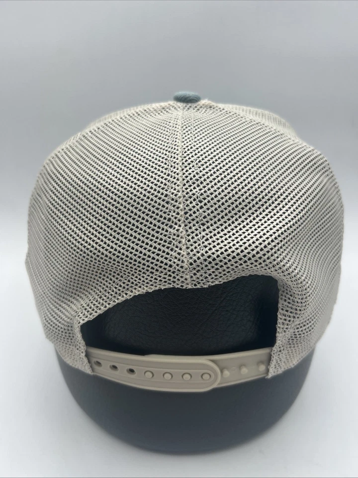 Sombrero Uconn Huskies New Era 9FIFTY "Denim Split" Malla Snapback Gorra LED H75 Foto 4 de 4