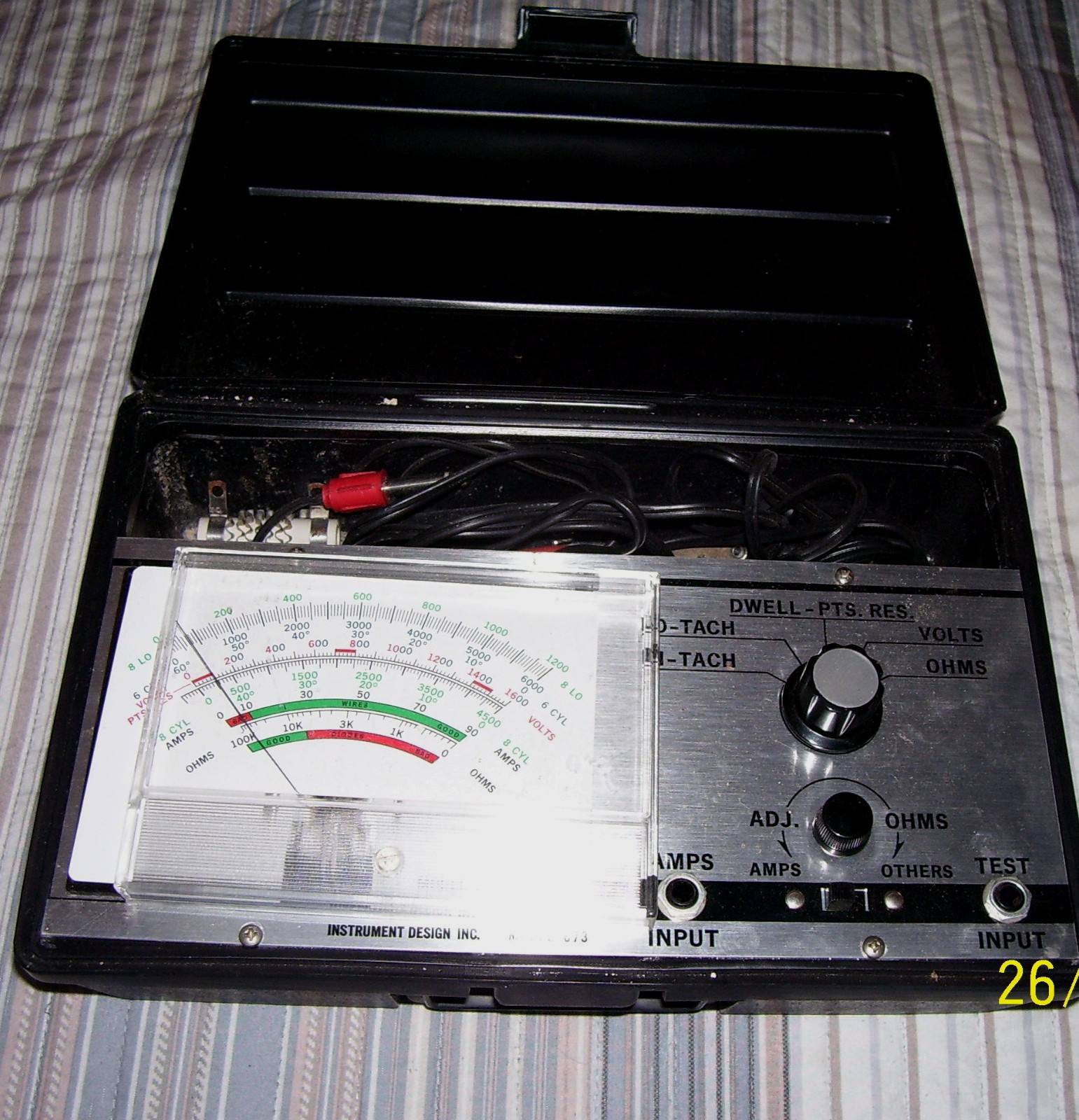 INSTRUMENT DESIGN / AUTOMOTIVE "TUNE UP" AMALYZER /   Professional Model #673