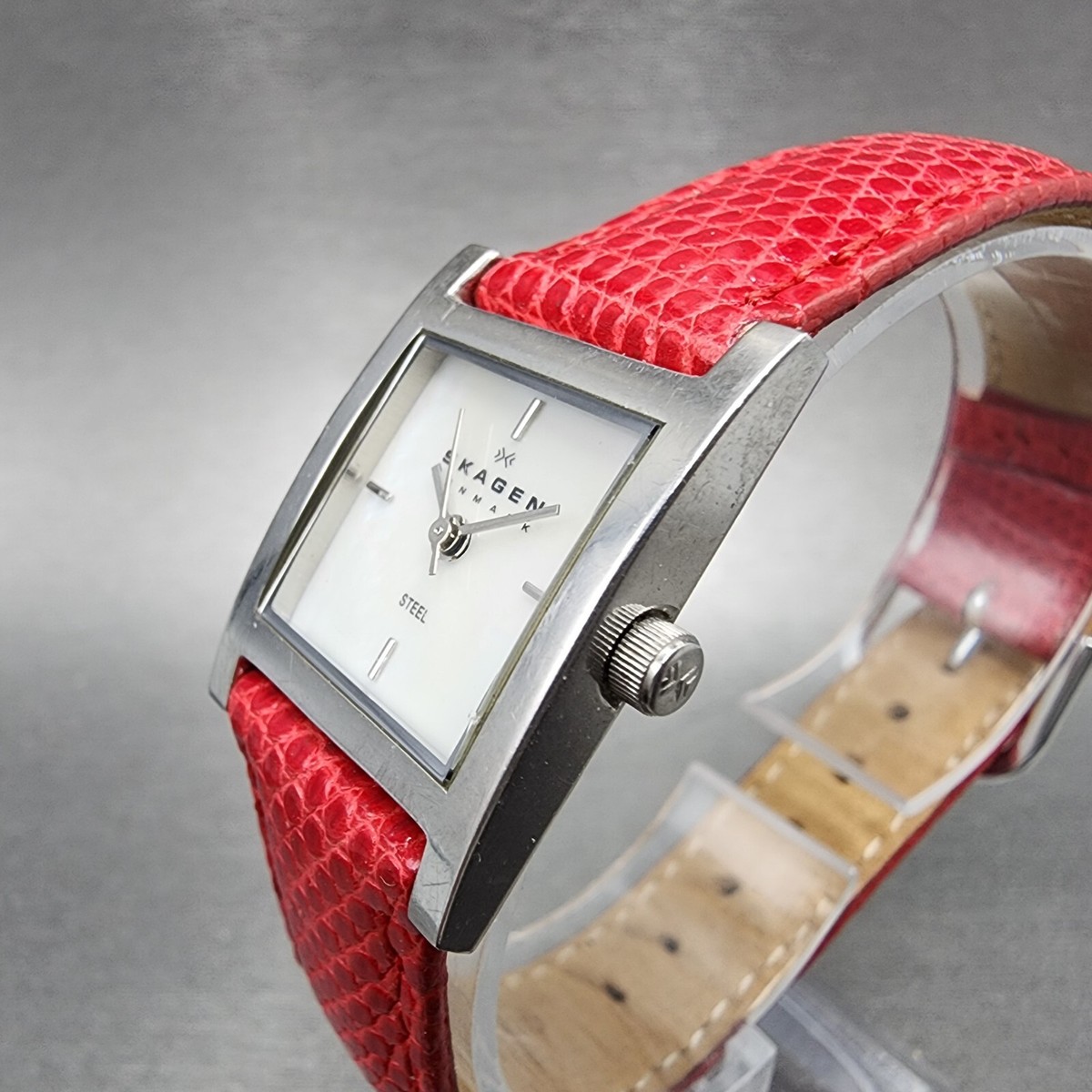 Skagen Tank Watch Women 21mm Mop Dial Silver Tone Rectangle 