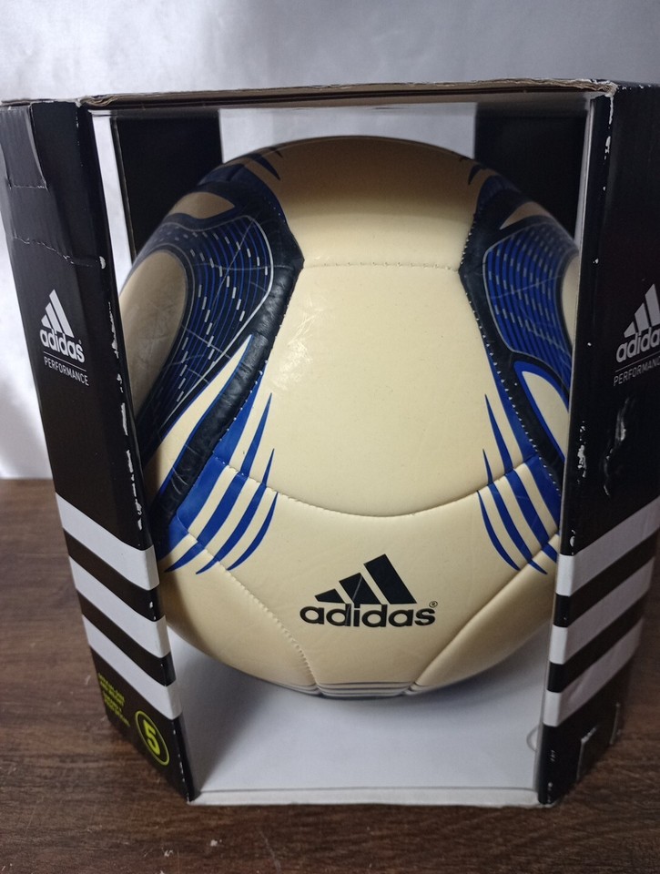 Adidas Speedcell Glider Match Ball Replica Size 5 Soccer Ball 2011