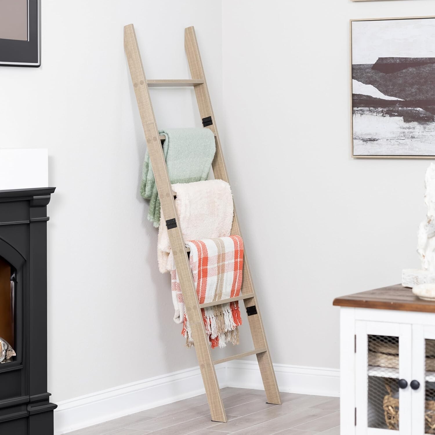 6-Tier Smokey Oak Blanket Ladder - Rustic Quilt Rack for Stylish Storage