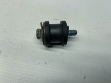 Suzuki GSXR600 K1 Auspuff Buchse Schraube Exhaust Bolt Bush (1) 01'