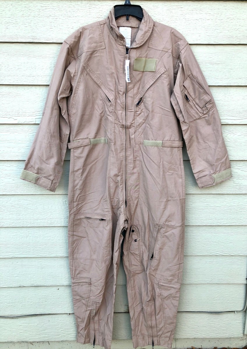 【実物】US/米軍放出品 CWU-27P NOMEX フライトスーツ TAN US（米軍放出品） CWU-27P NOMEX フライトスーツ TAN [新品
