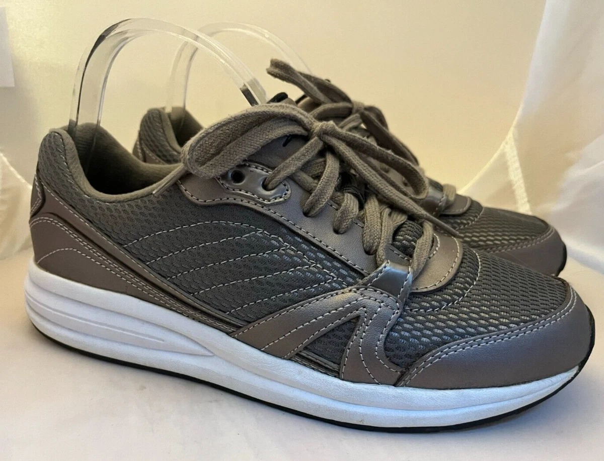 Easy sneakers hotsell shoes