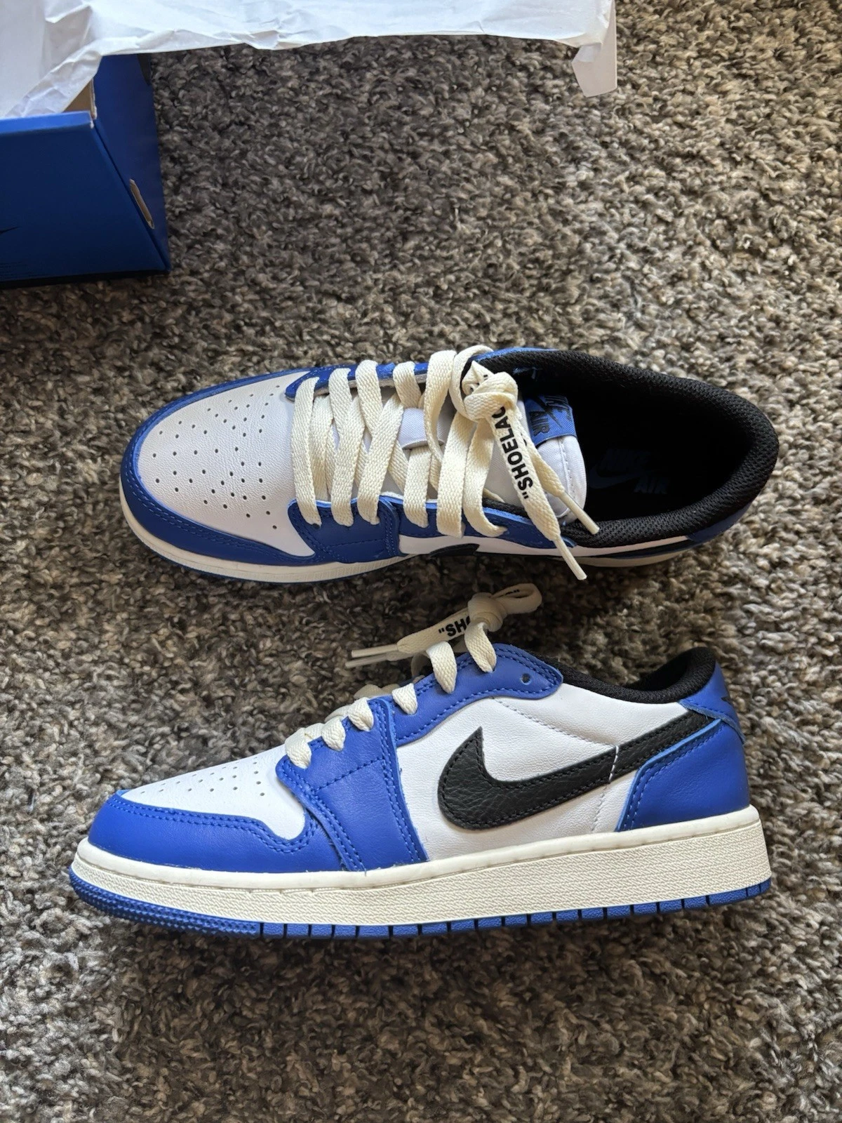 JORDAN Retro 1 Low Royal Blue 5 5