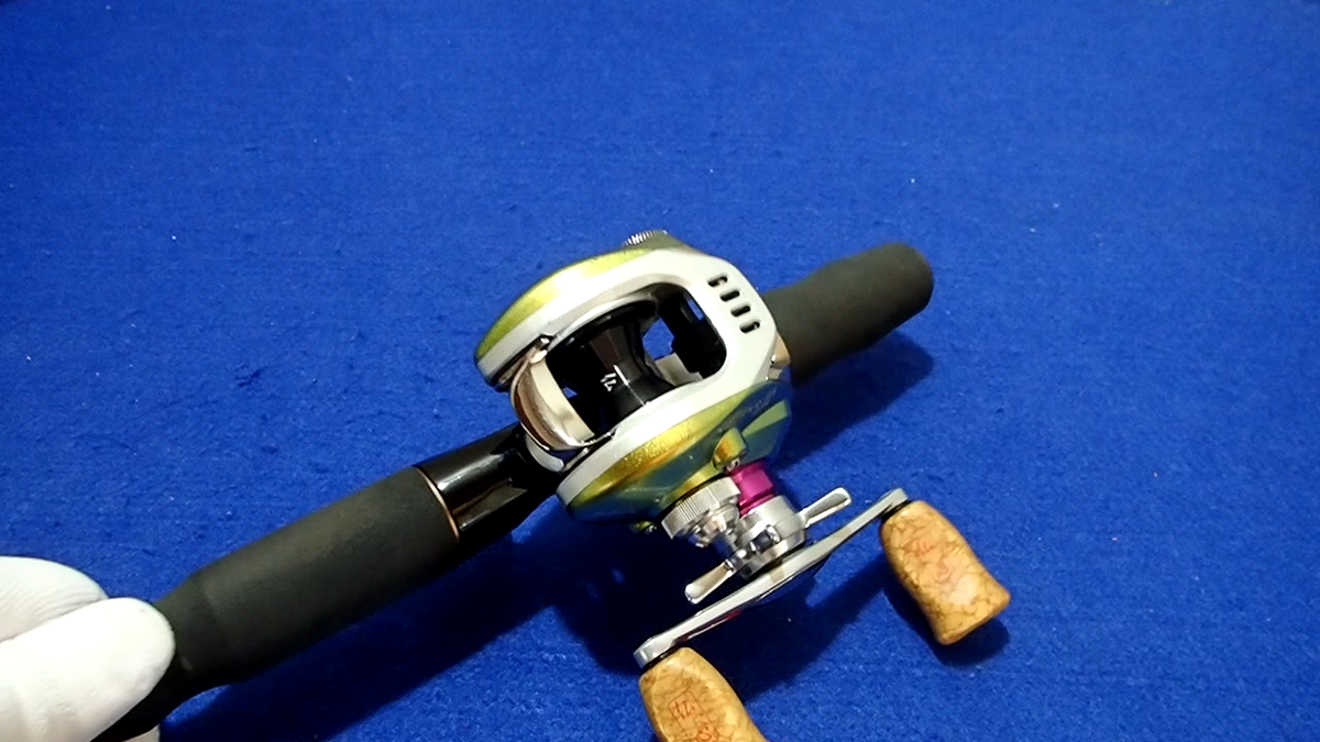 DAIWA lita M-145 メタルトップ 7.3 MEGABASS DAIWA TD-ito 103M Limited Edition JDM Baitcast Fishing