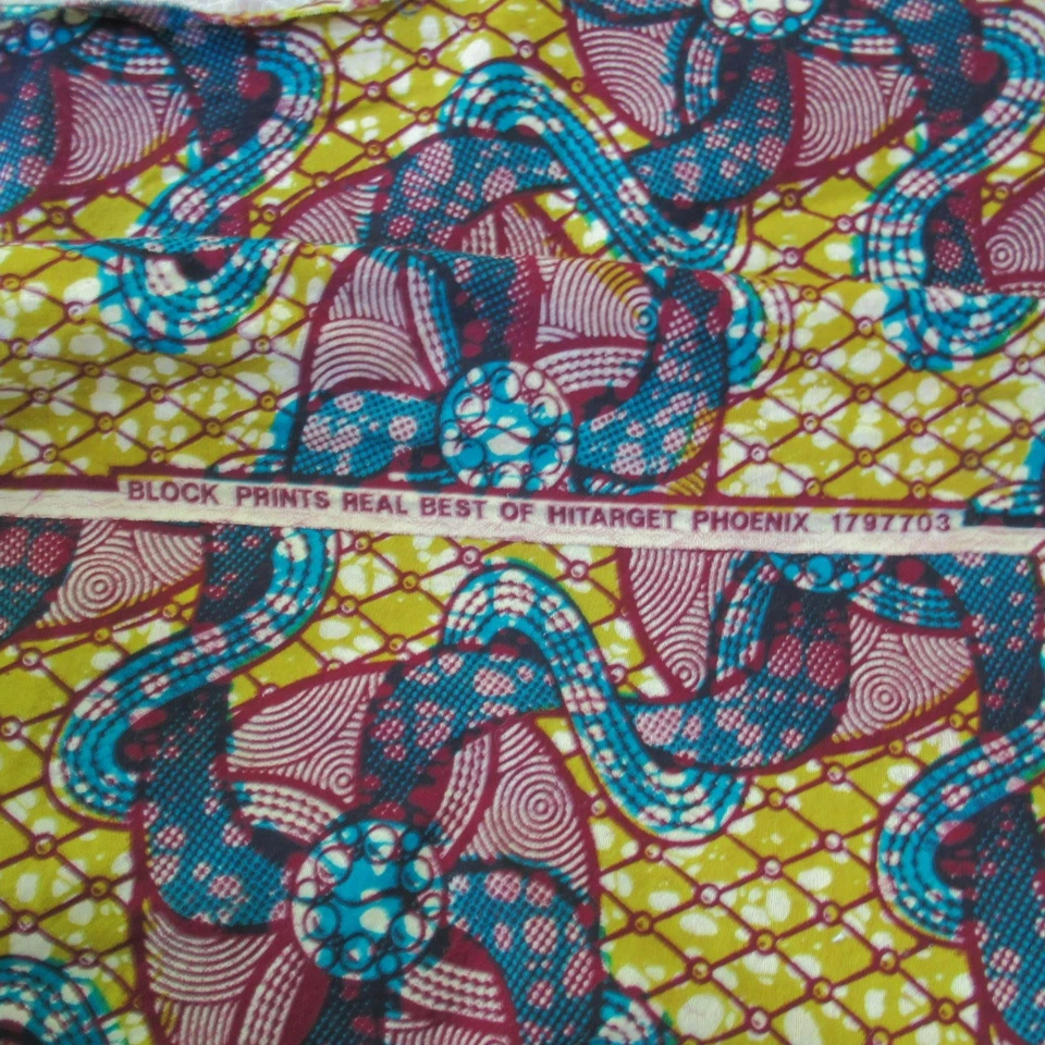 African Wax Print Cotton Fabric 22W x 33L Hitarget Phoenix Yellow/Blue/Red Flora - Image 3 of 4