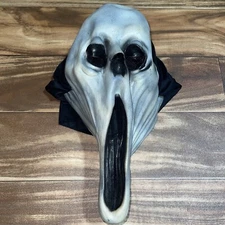 Vintage 1995 The Paper Magic Group Scream Ghost Face Ghoul Halloween Mask