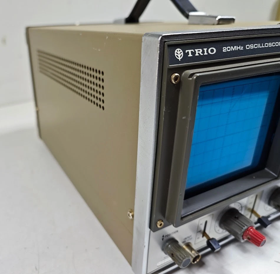 TRIO CS-1566A Oscilloscope - Power On/Of Tested Only, Has Scratches and Marks - Image 2 of 4