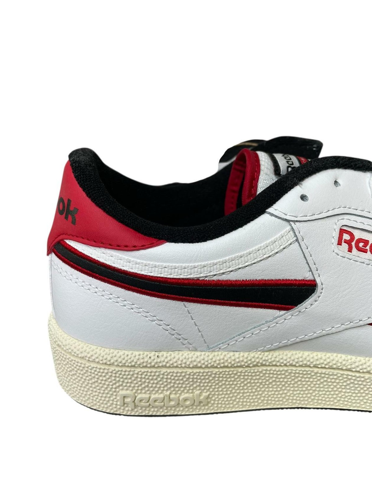 Reebok Men Sneaker Casual Club C Revenge 100201096 Tennis White Grey Size 8.5 M thumbnail 2
