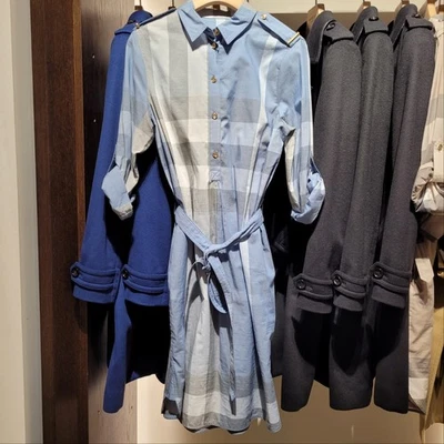 Burberry Kleid Kelsy – Hemdblusenkleid in Check-Muster Canvas Blue – Neu - Bild 1 von 4