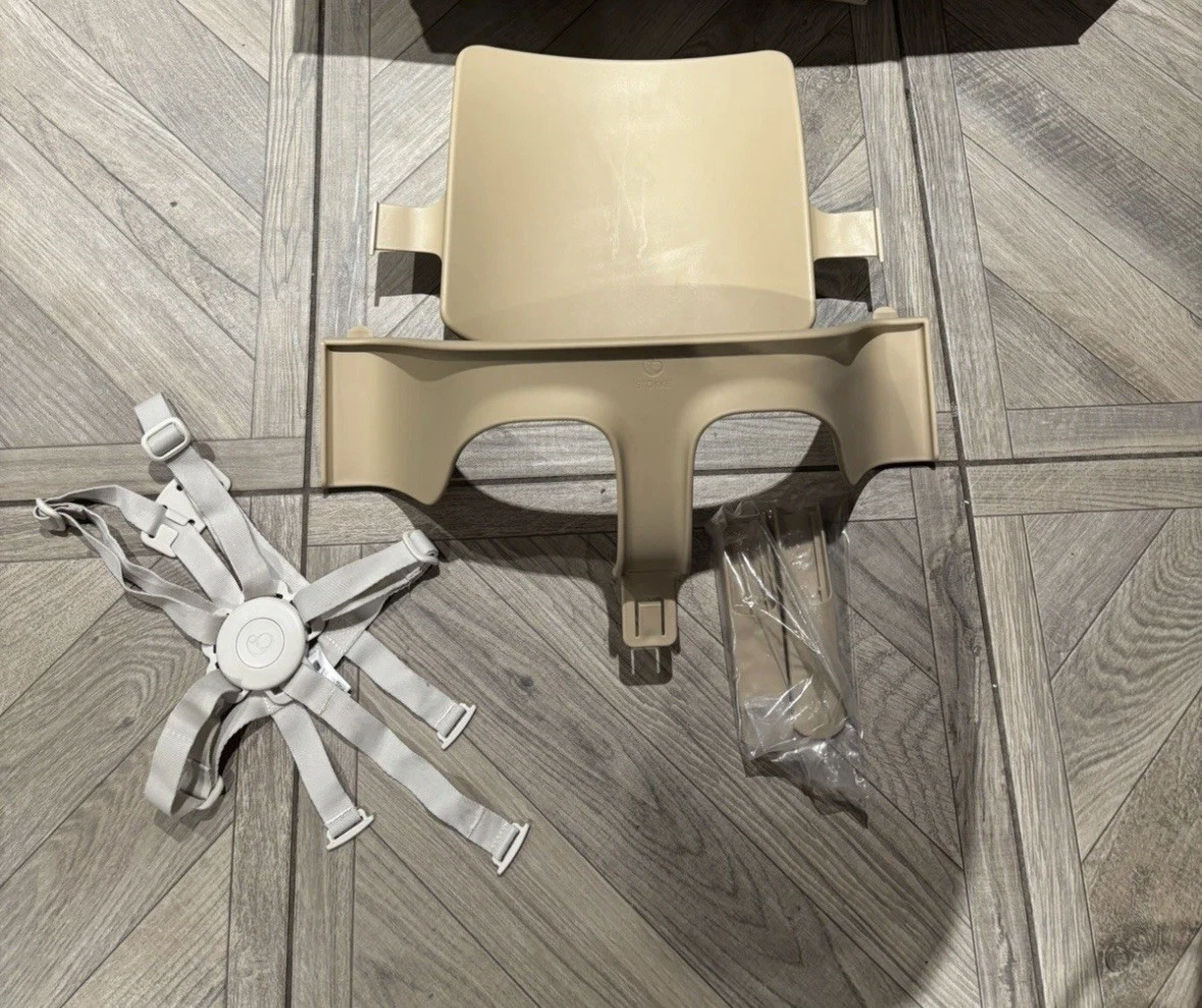 Tripp Trapp Baby Set Grey Set2 plus Harness /Latest Model
Opens in a new window or tab