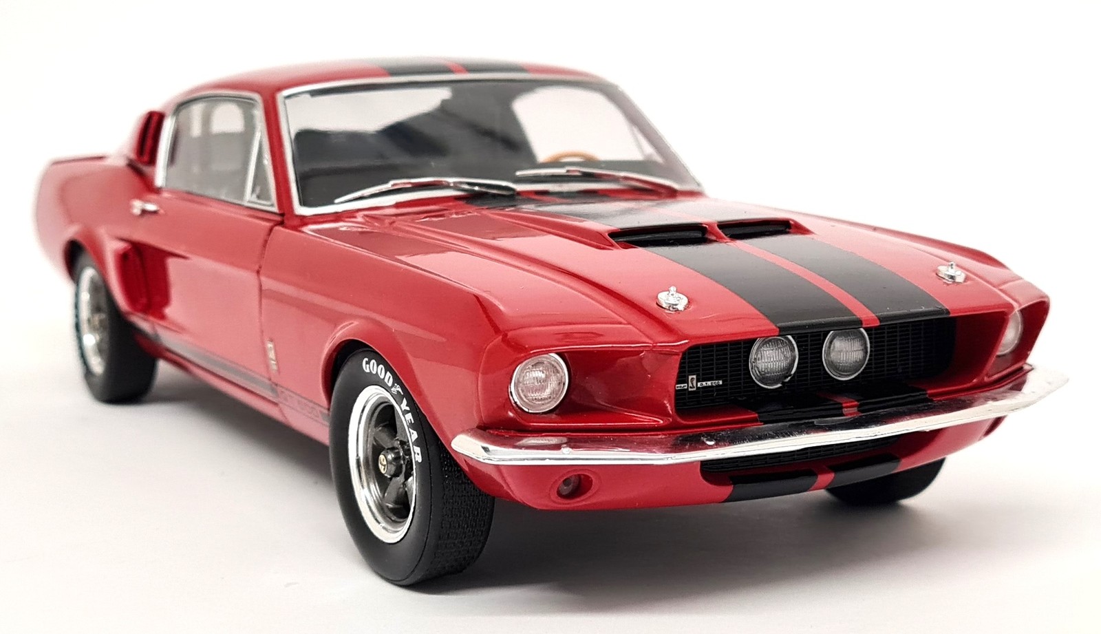 Solido 1/18 Shelby GT500 Mustang 1967 Burgundy Red Diecast Scale model car