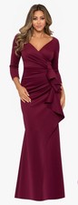 Xscape Lexi Long Sleeve Scuba Ruched Side Gown NWOT Size 4 In Wine
