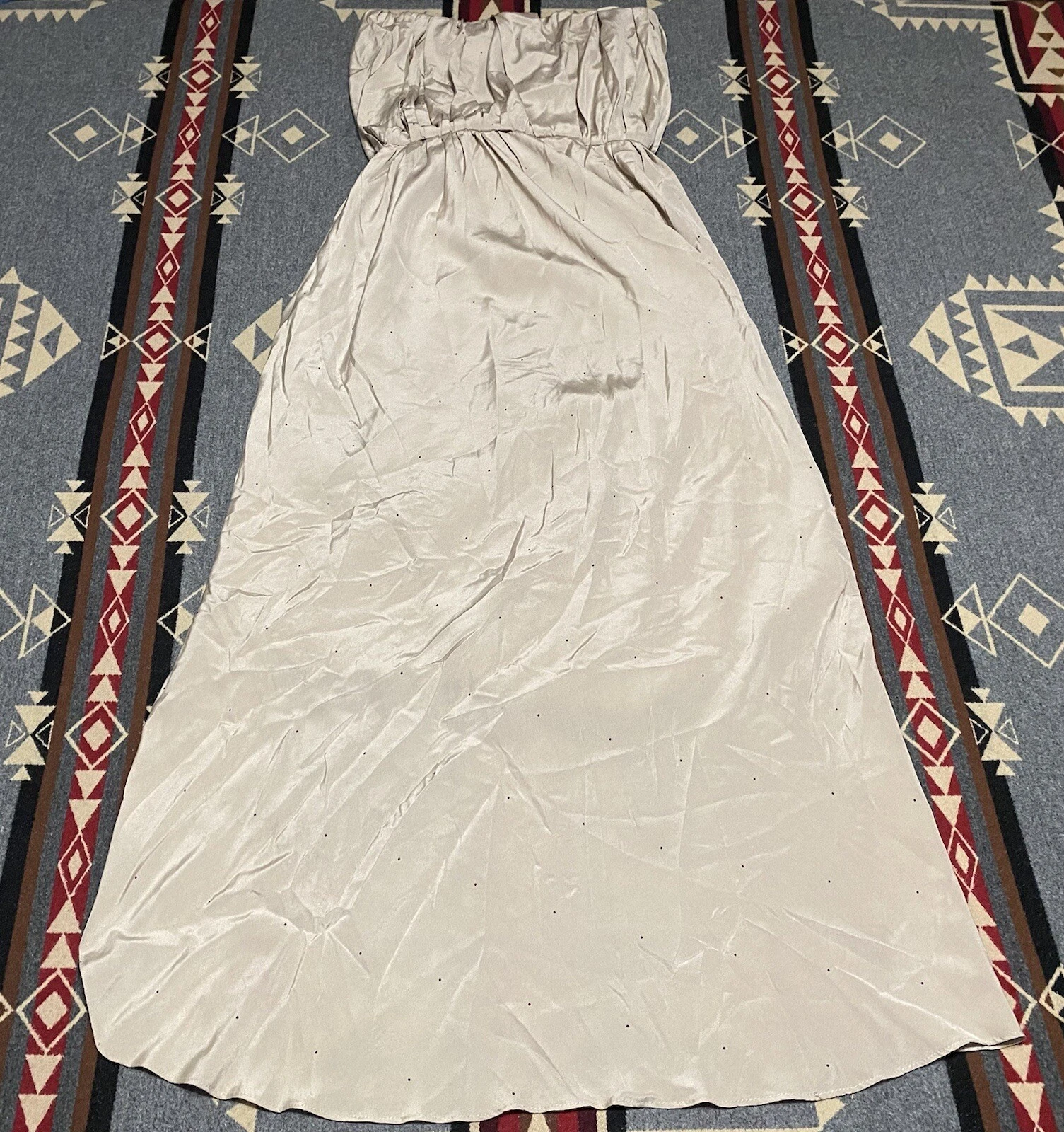 Abito Acne Studios Davina in seta a pois taglia 34 rosa beige nuovo con etichette BR