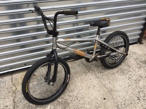 BMX、レーサー、HARO Black Out Pro XXL、カーボンフォーク HARO BIKES