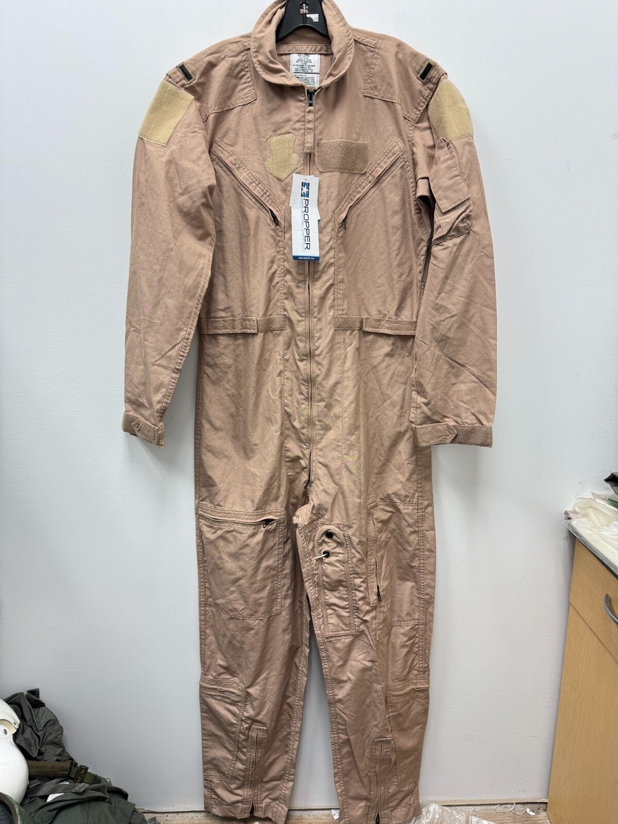 【実物】US/米軍放出品 CWU-27P NOMEX フライトスーツ TAN US（米軍放出品） CWU-27P NOMEX フライトスーツ TAN [新品