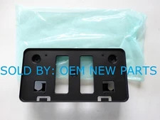 NEW OEM 2018-2020 TOYOTA CAMRY LE XLE License Plate Bracket NEW OEM