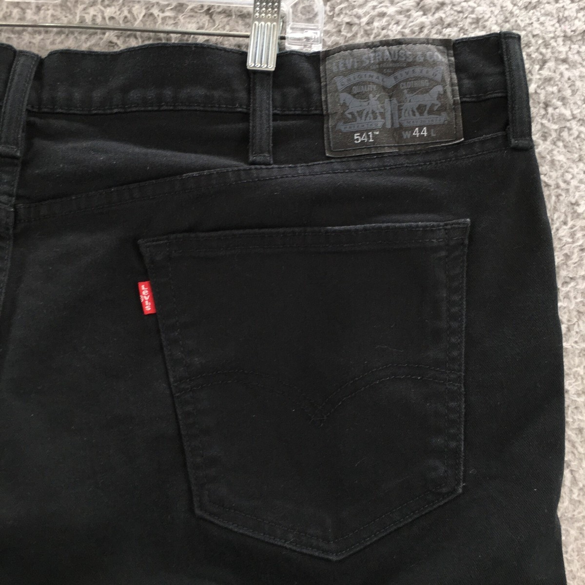 LEVI’S / 541 ATHLETIC TAPER SHORTS BLACK W32,W34,W44 541™ Athletic Taper 11