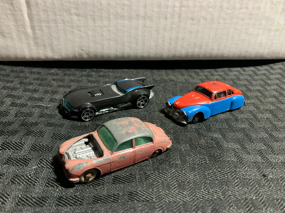 MATCHBOX & JLN LOT of 3 GD+/FN+ Jaguar 3.4 Litre Batmobile Spider-Man Rolls - Image 2 of 3