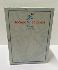 Vtg Hooked On Phonics The Classic Box Set - Cassettes, Flash Cards, Workbooks