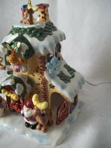 Grandeur Noel 2002 Lighted Ceramic Holiday House In Box Very Good Condition - Picture 10 of 12