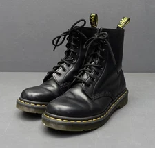 Dr Martens 1460 Women's Sz 8 Black Leather 8-Hole Combat Boot Shoe