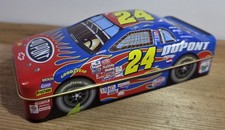 Jeff Gordon #24 DuPont NASCAR Car Tin 2001 Balmers Collectible Racing Storage