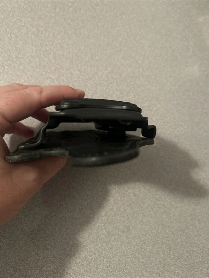 Funda S&W Shield 1.0 9/40 IWB Comp-Tac Ev2 Max con clip para cinturón mano derecha negra Foto 4 de 4