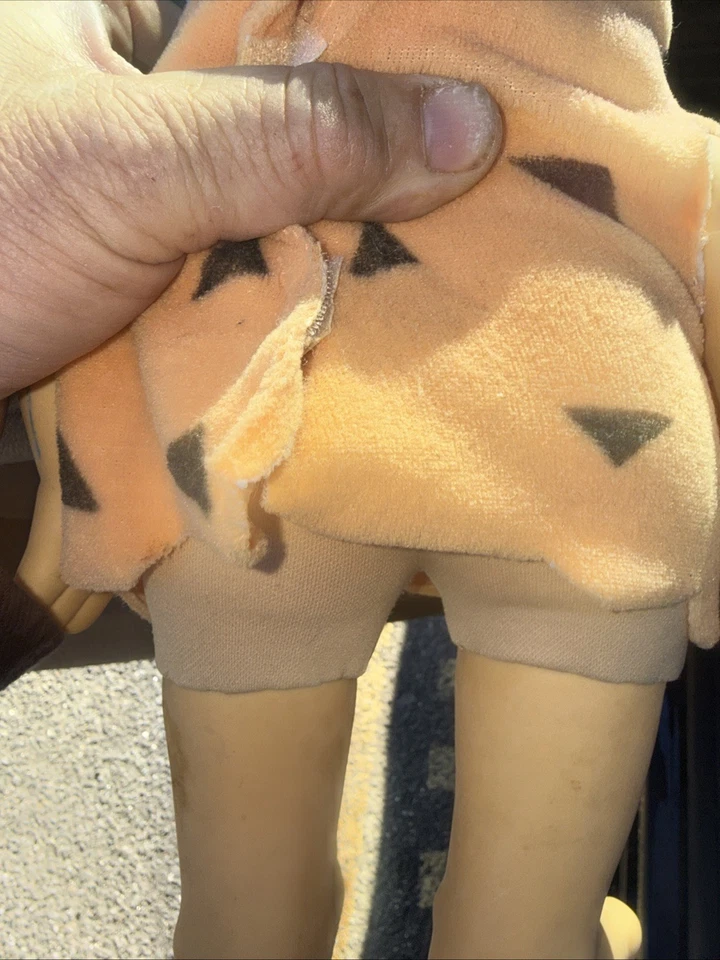Muñeca de vinilo de peluche Fred Flintstone 1993 13" vintage Hanna Barbera juguete raro Foto 4 de 4