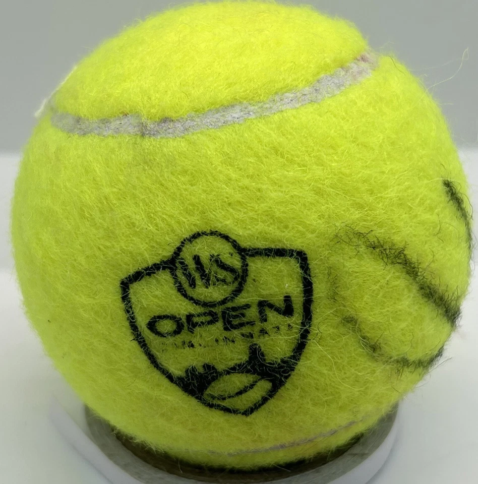 Pelota de tenis Venus Williams firmada partido usada W&S Open Cincinnati certificado de autenticidad JSA Foto 4 de 4