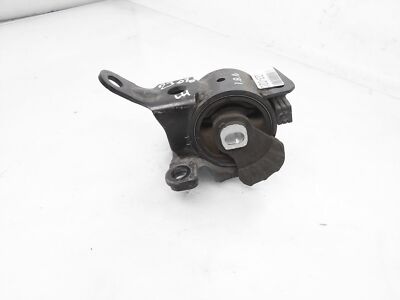 14-18 Mazda 3 Auto Rear Transmission Mount Bjs7-39-070 *Skyactiv