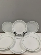 Corelle Country Cottage Corning Set of 8 Dinner Plates 10.25”
