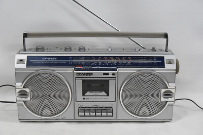 Sharp GF-5454 AM/FM/SW Radio/Cassette Deck/AUX IN Boombox