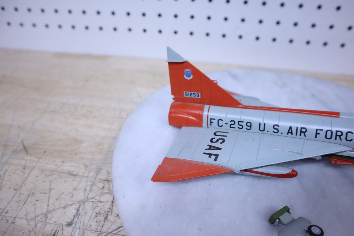 ★美品/1:72スケール★F-102デルタダガー アラスカ仕様 Amazon | モンモデル 1/72 コンベア F-102A デルタダガー MNETS