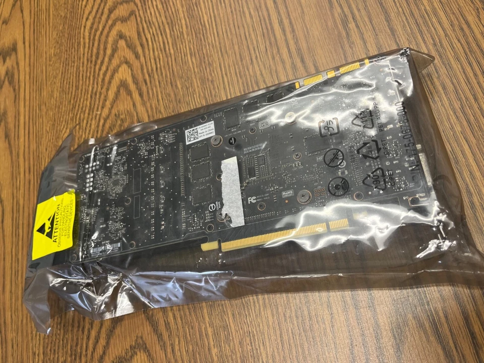 NVIDIA Quadro P5000 16GB GDDR5x Graphics Card - Image 2 of 3