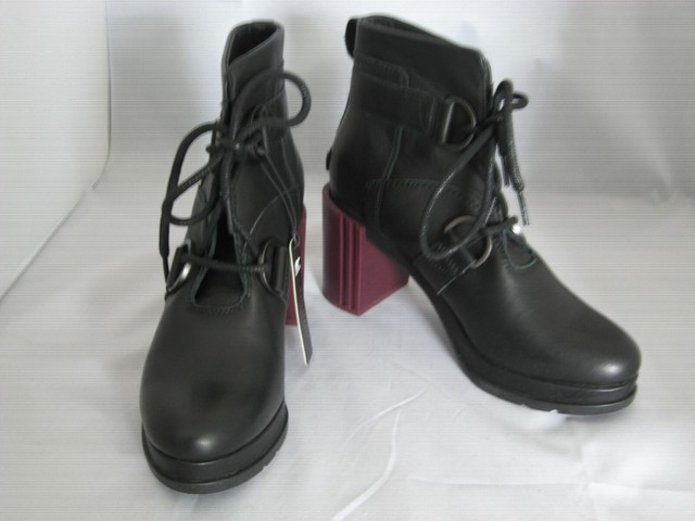 sorel heels