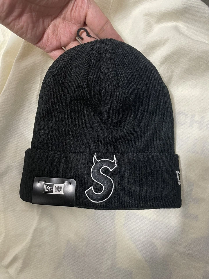 New in Box Supreme New Era S Logo Beanie (FW22) Black - Image 2 of 4