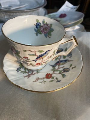 New  Aynsley Pembroke  blue bird crocus shape Tea Cup & Saucer Set Free Shipping