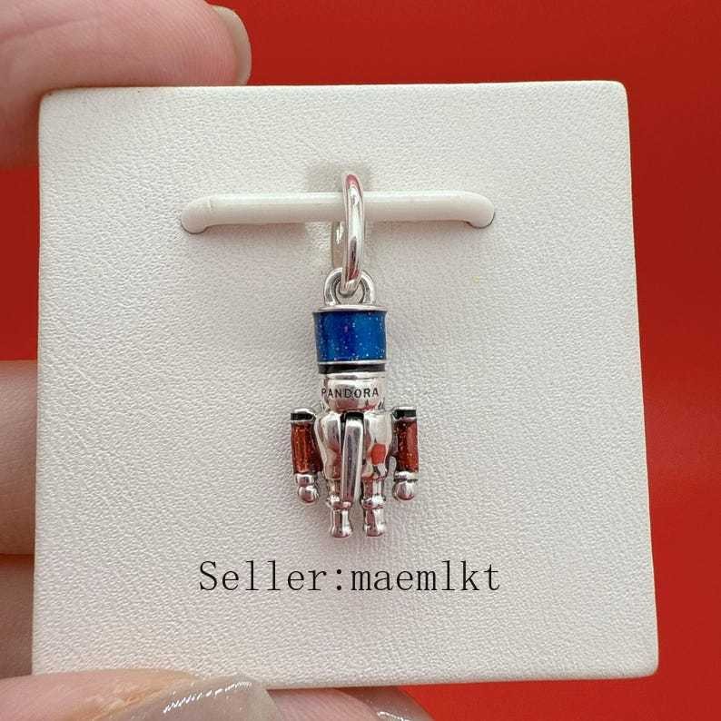 925 sterling silver Moveable Nutcracker Charm,Charm For Bracelet,Christmas charm