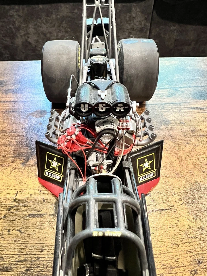Tony Schumacher 1:16 U.S. Army Dragster “The Sarge” ‘03 Diecast – 1 of 1750 MIB - Image 3 of 4