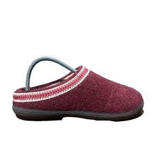 Clarks Womens Felt Slippers Slip On With Trim Detail 9M Red A344994 Cozy