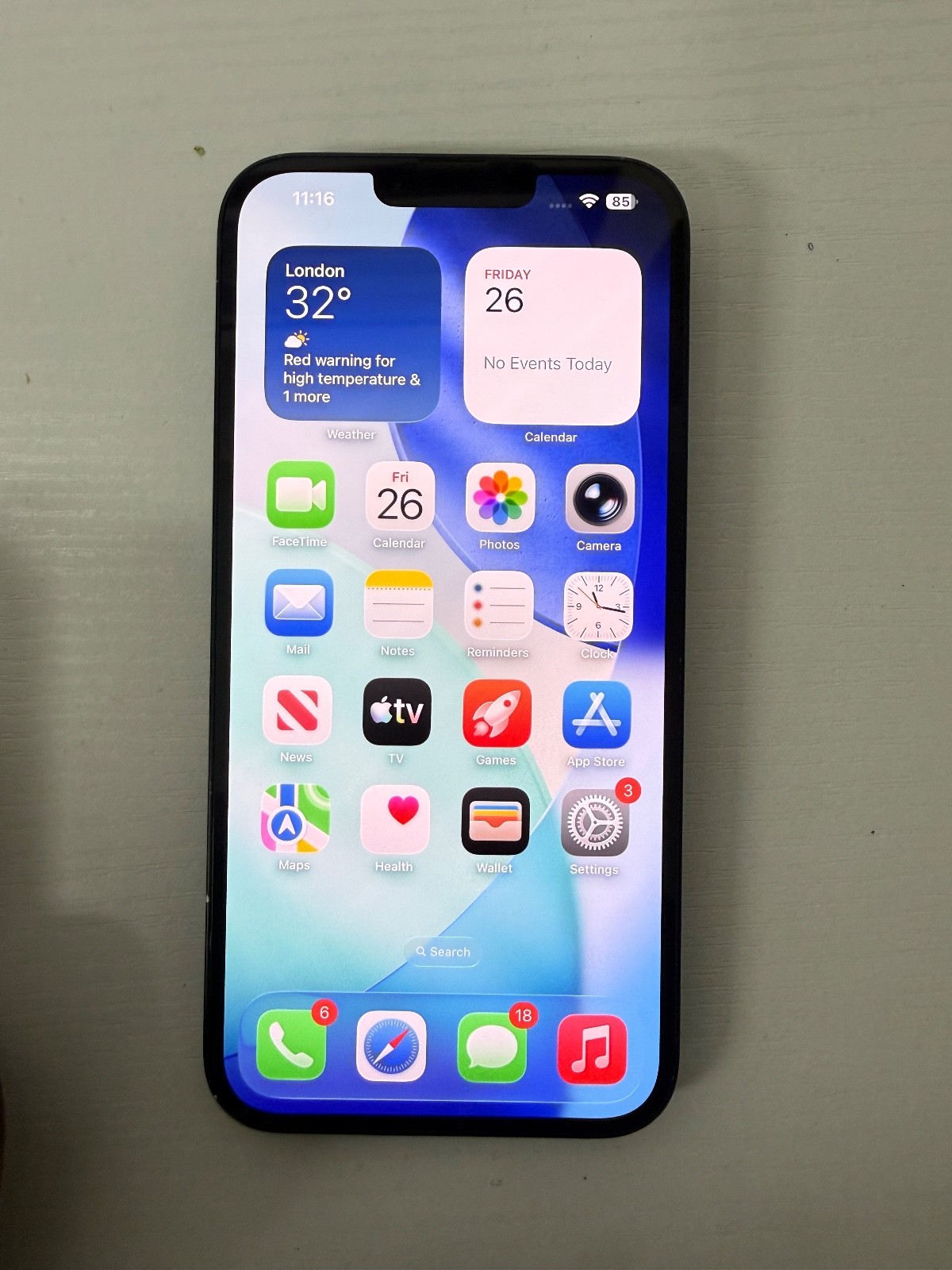 Apple iphone 14 plus 128gb midnight unlocked- good condition- fully working