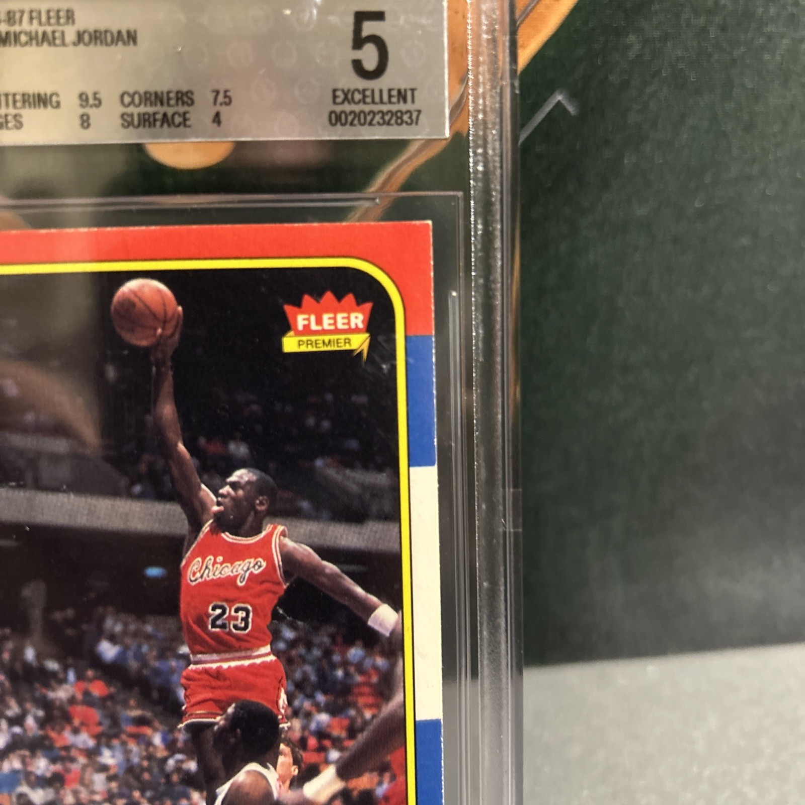 1986-87 Fleer Michael Jordan #57 (RC) BGS 5 Elite Centering 9.5 (7.5, 8, 4) 📈🔥 view 3