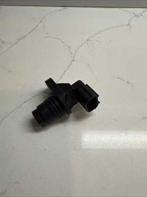 Import Direct 3-Terminal Camshaft Position Sensor - 18-2466