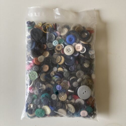 Assorted Of Multicoloured Various Dress Buttons Approx Weight 310 Grams - Picture 1 of 6